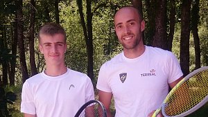 Les finalistes hommes. © Photo Tennis Club Val de Boivre